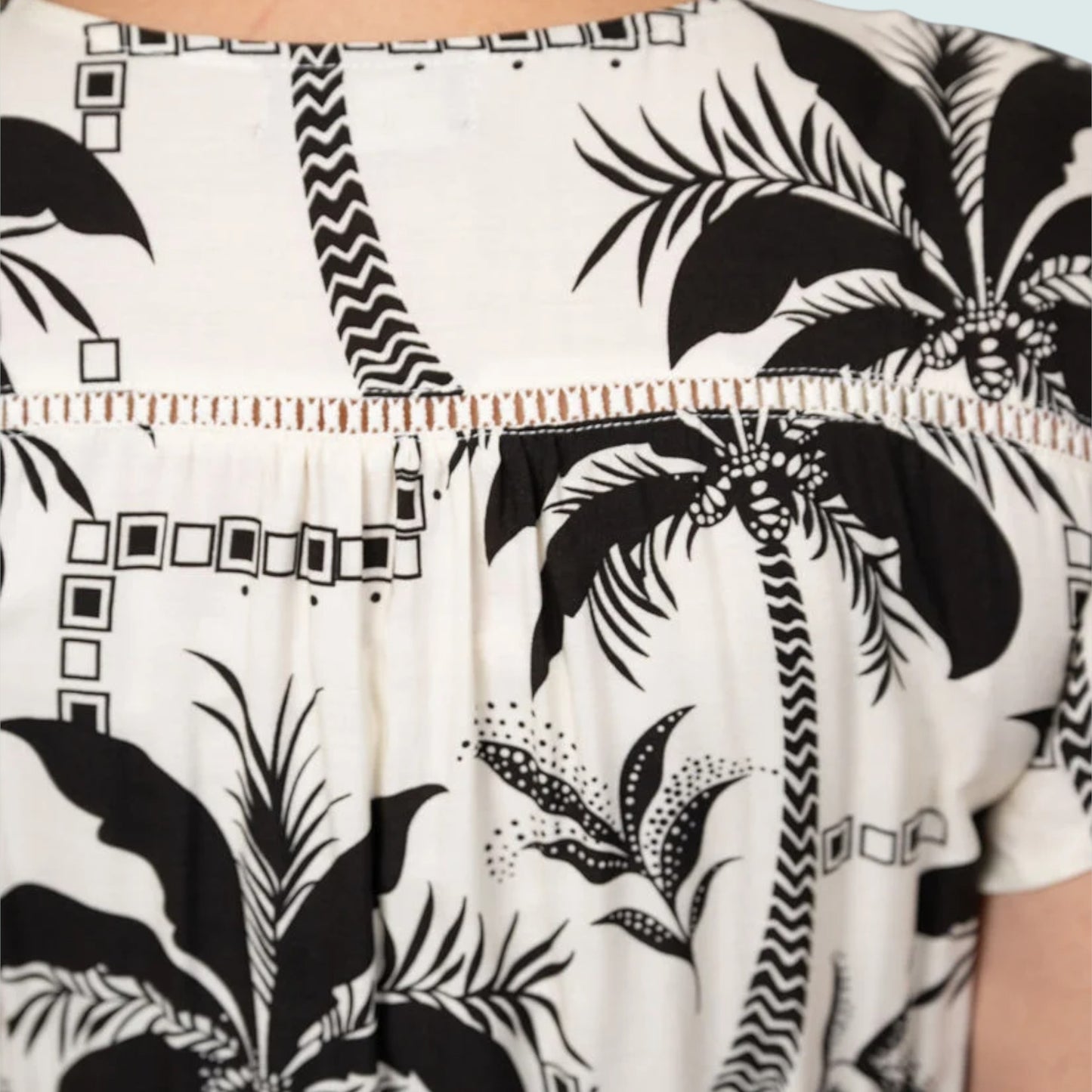 Papillon - Flutter Sleeve Palm Maxi Dress