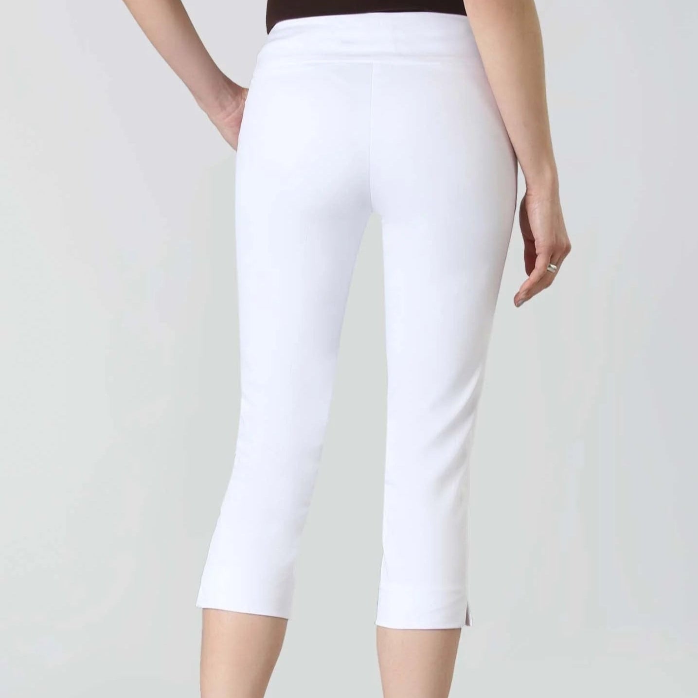 Lisette L - Capri Pant With Pockets