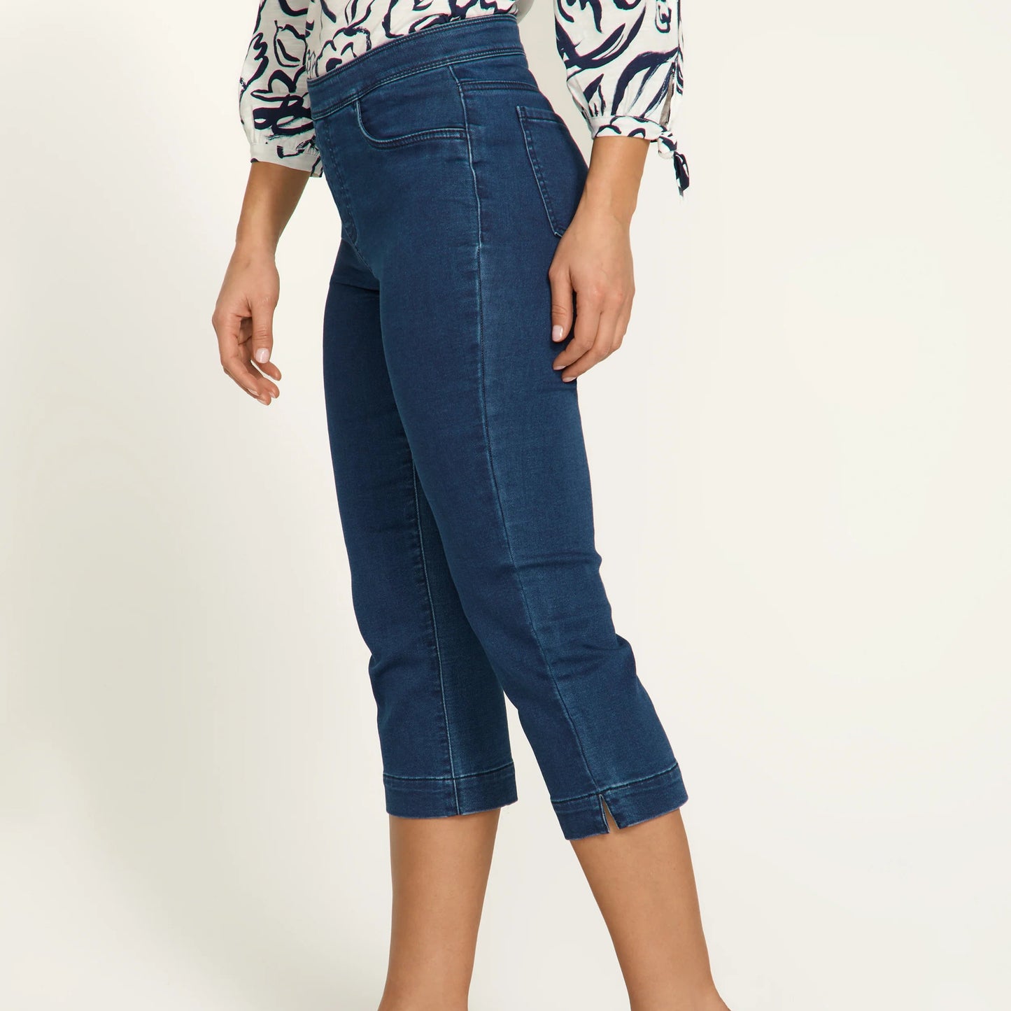 FDJ - Pull-On Capris