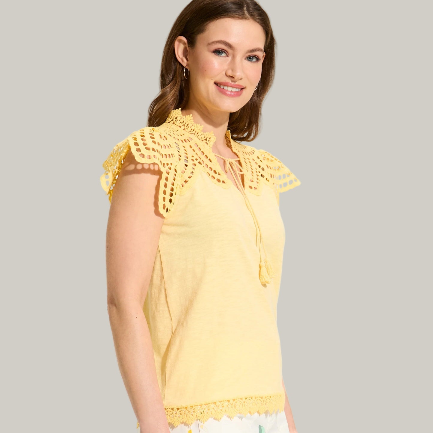 FDJ - Flutter Sleeve Eyelet Top