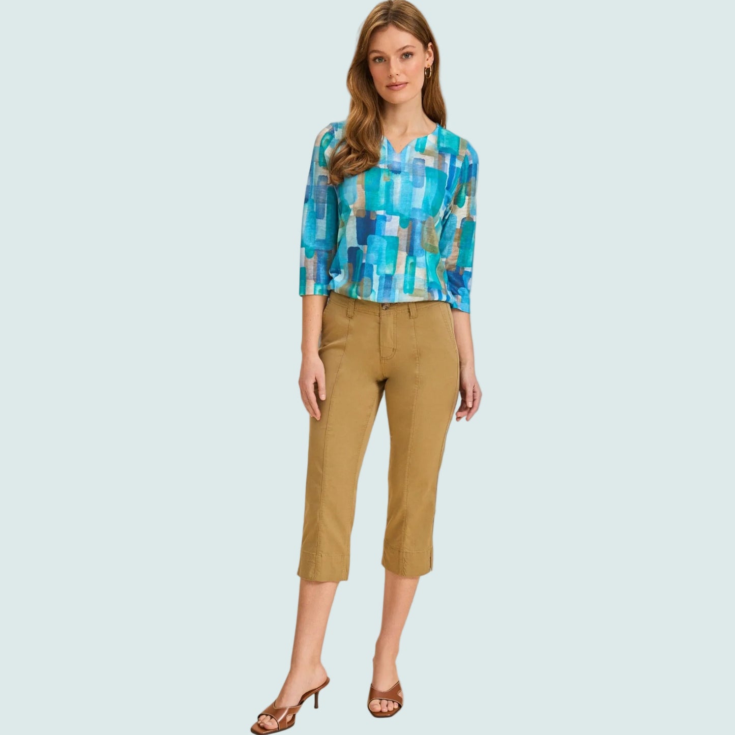 FDJ - Abstract Notch-Neck Top