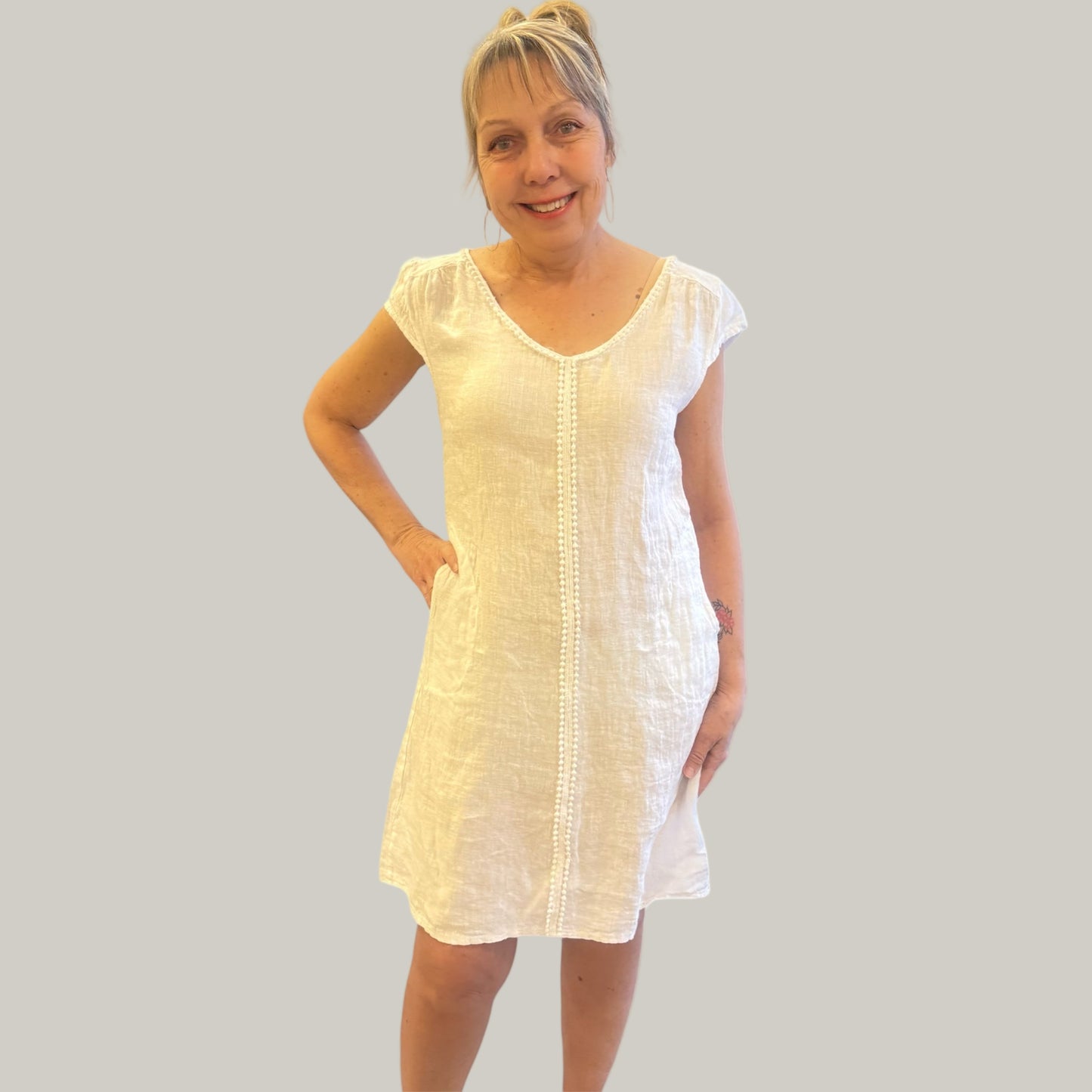 Angela Mara - Linen V-Neck Dress