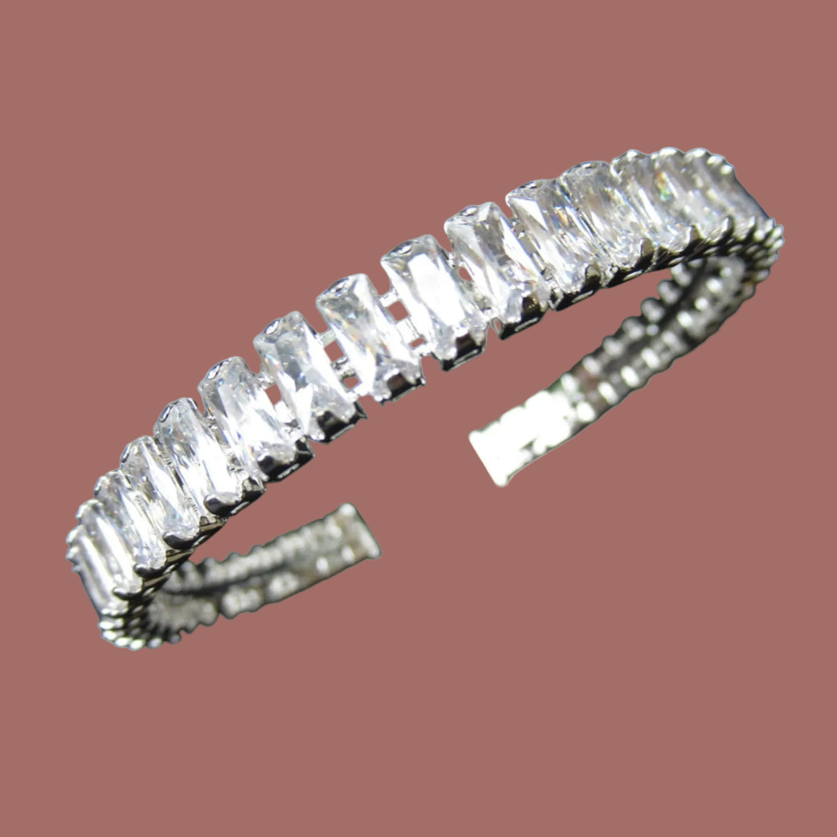 EL-KA - Sparkling Baguette Cuff