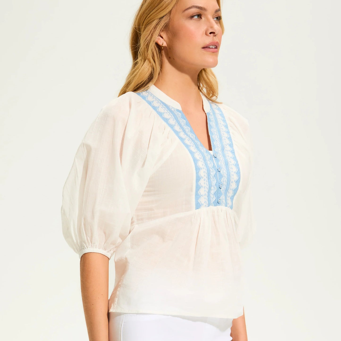 FDJ - Embellished Applique Blouse