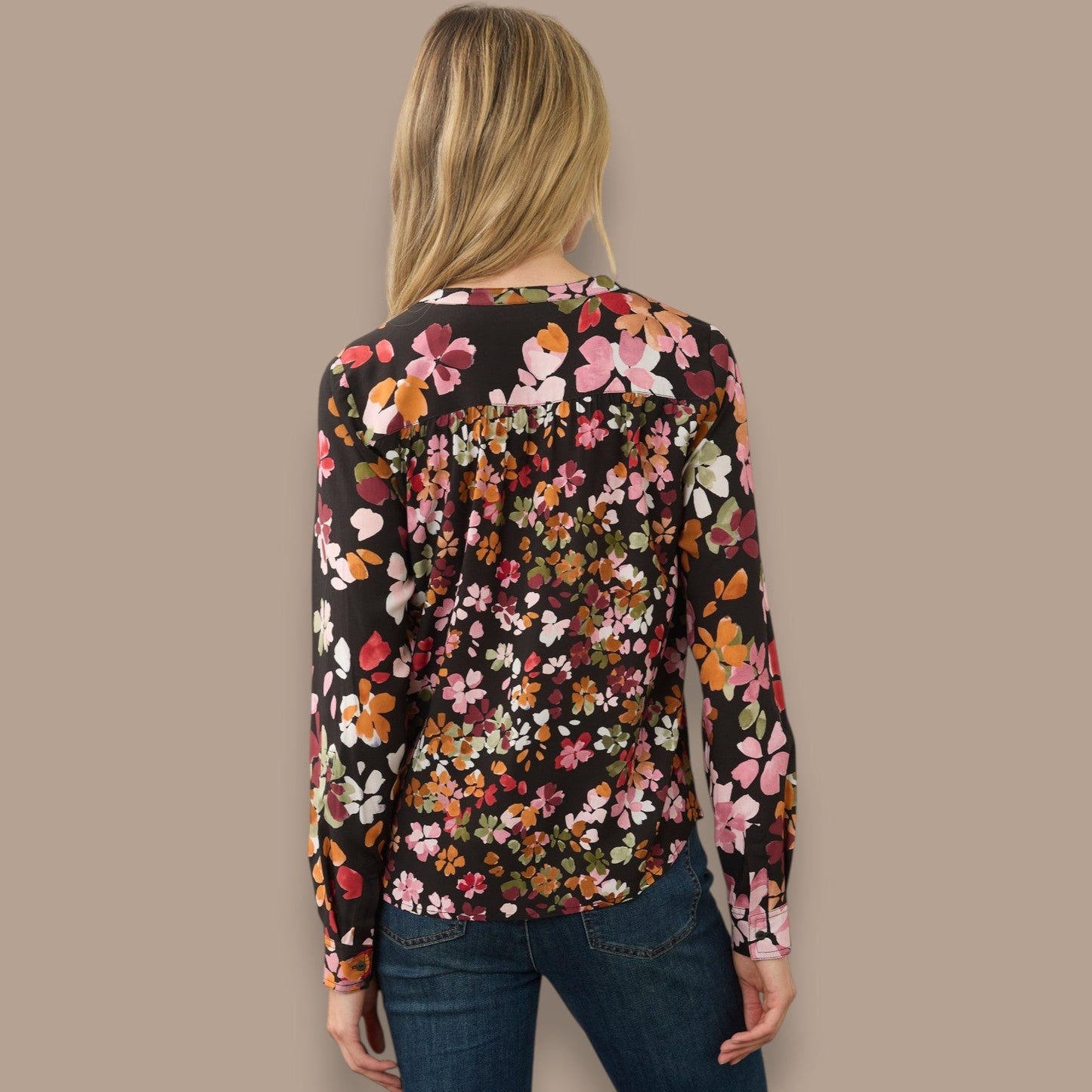 FDJ - Floral Print Roll-Tab Sleeve Blouse