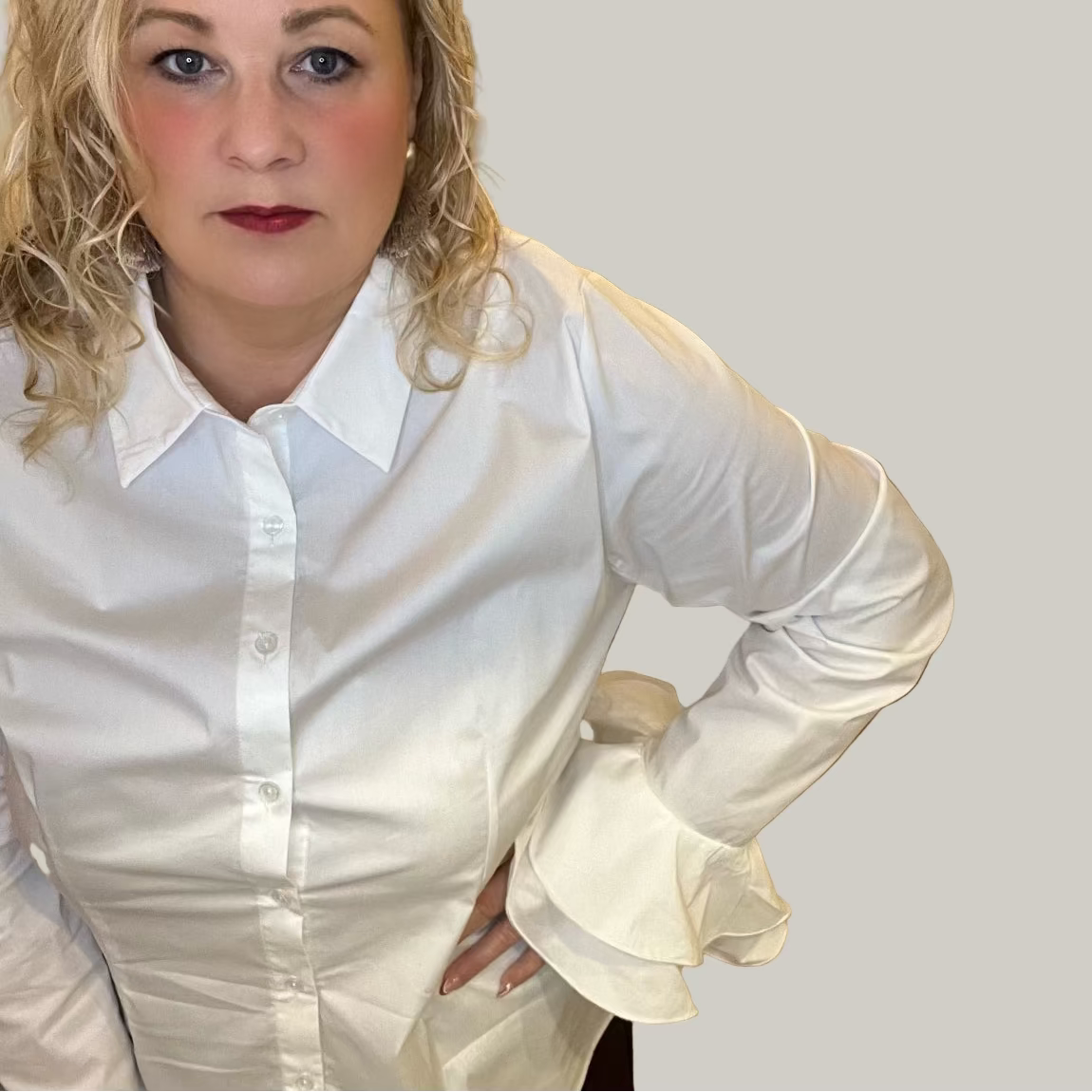 Ravel - Blouse With Ruffle Sleeve Detail