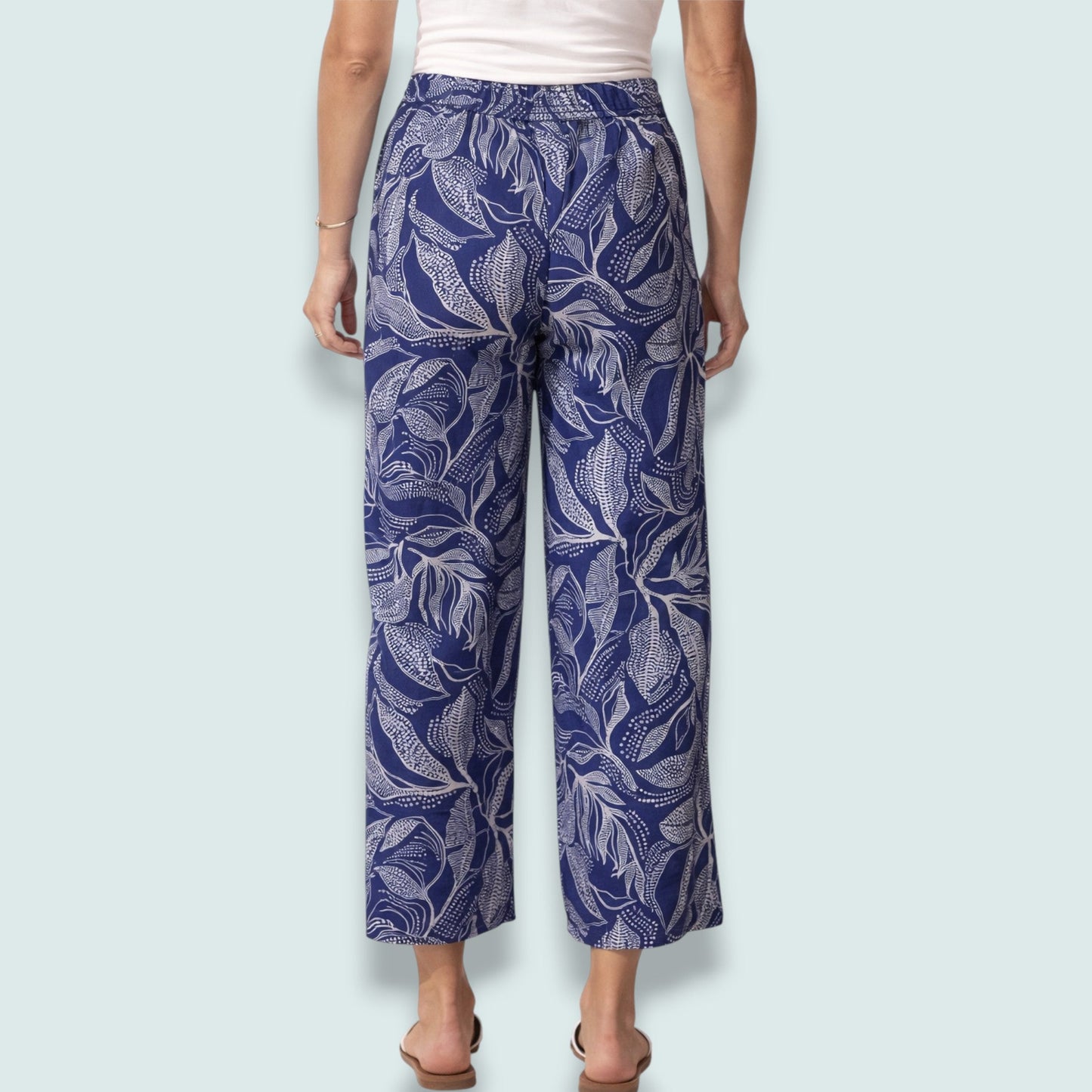 Escape - Botanical Wide-Leg Crop Pant