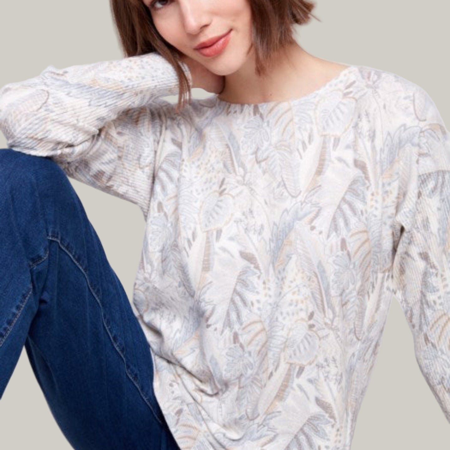 Charlie B - Printed Rounded Hem Sweater