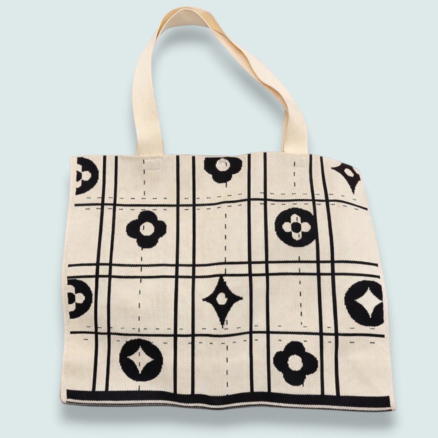 Audrey's - Modern Woven Tote Bag With Button Closure