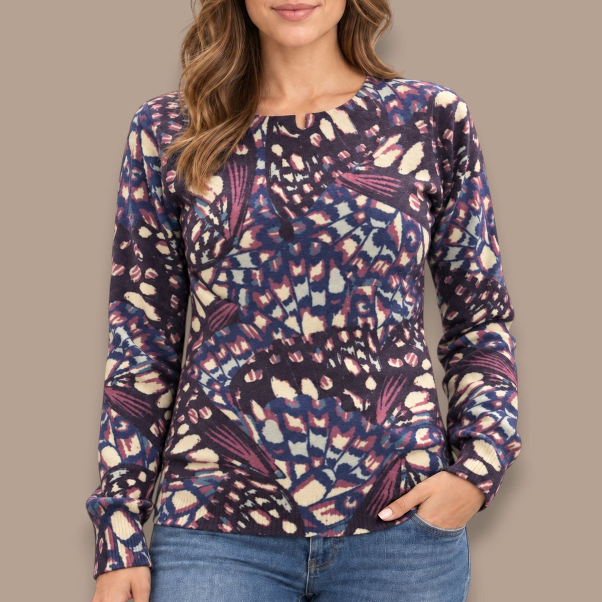 Carreli - Abstract Print Crew Neck Sweater