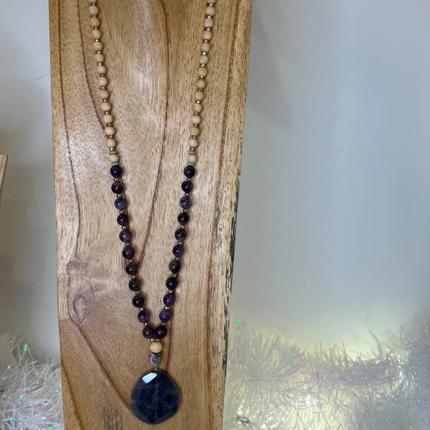 Merx - Wooden and Beaded Necklace