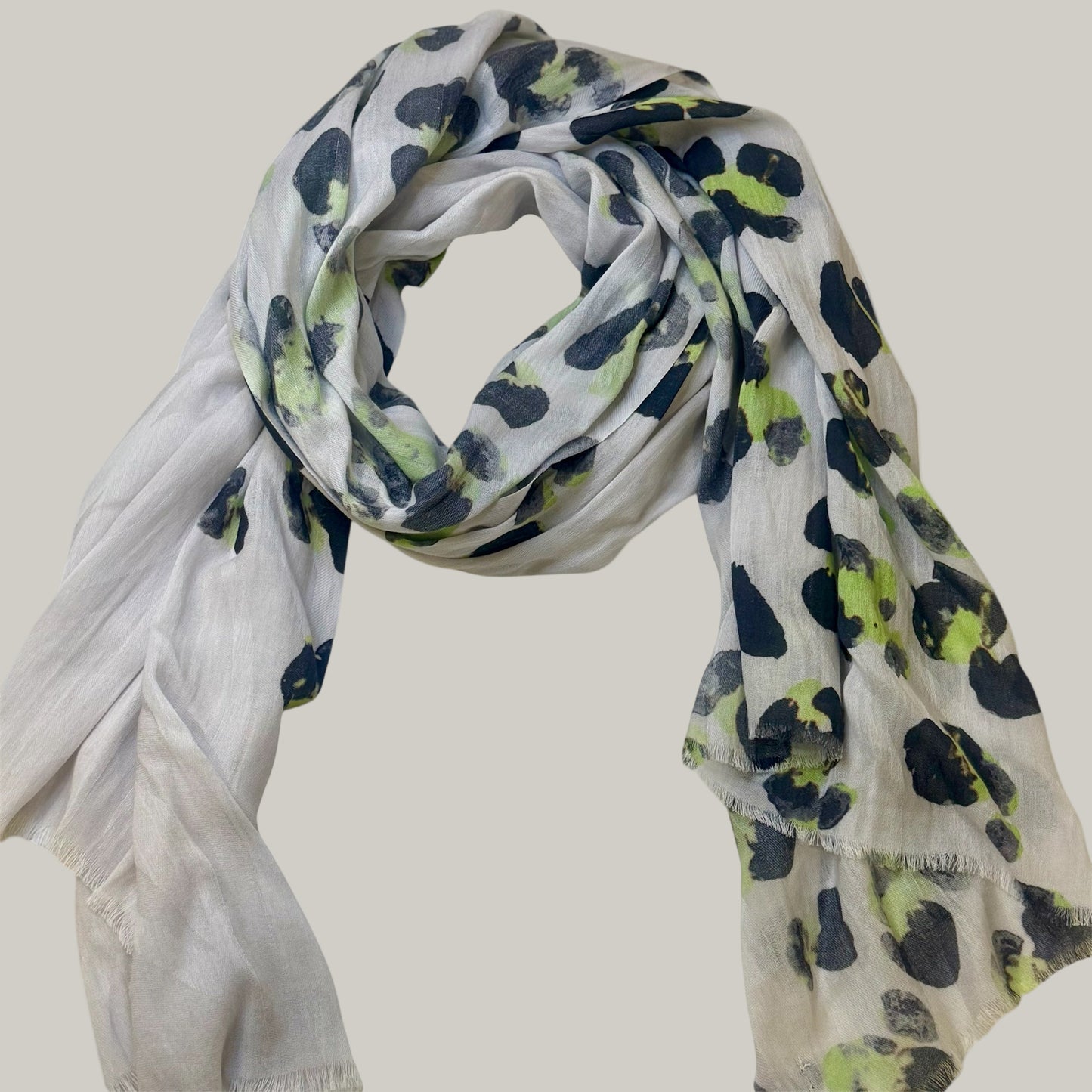 Fraas - Chic Print Scarf