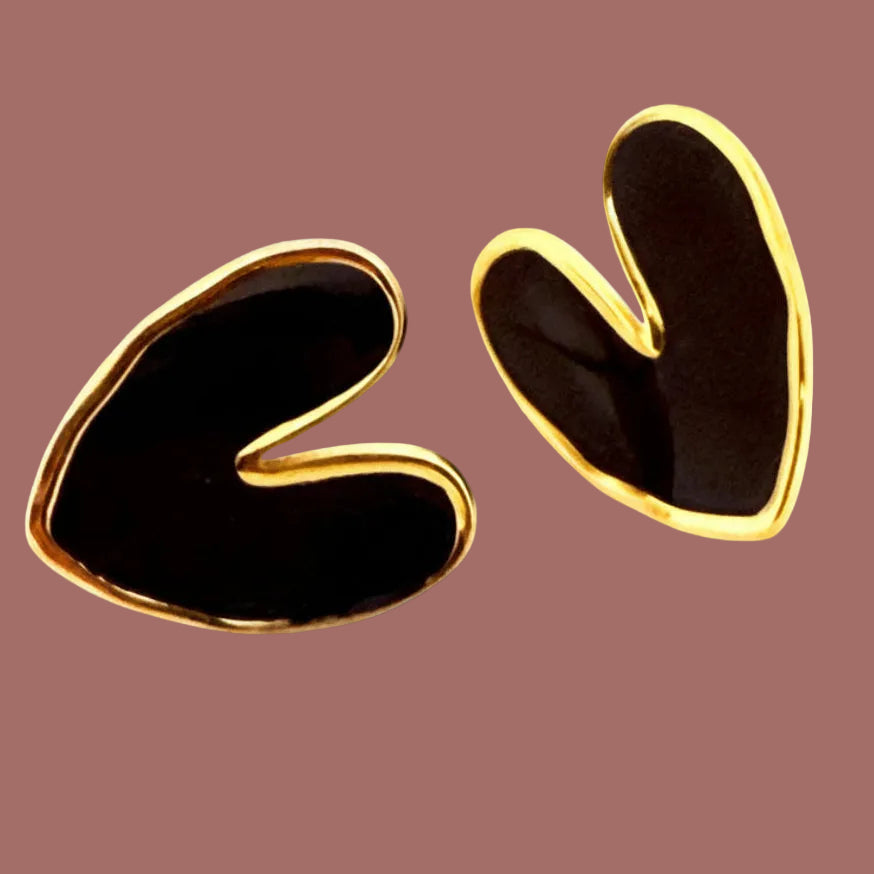 Audrey's - Asymmetry Heartbeat Studs
