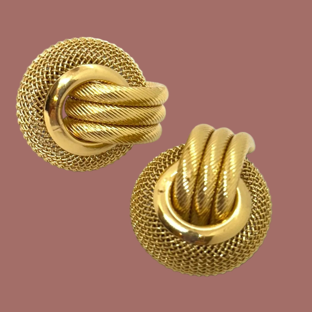 Audrey's - Knot Mesh Studs