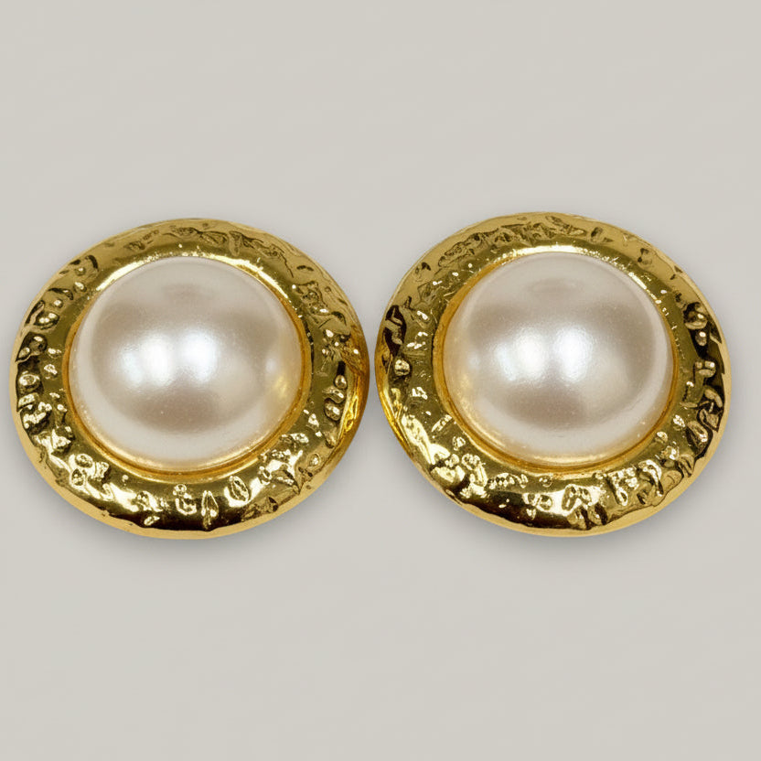 Audrey's - Aurelia Halo Studs