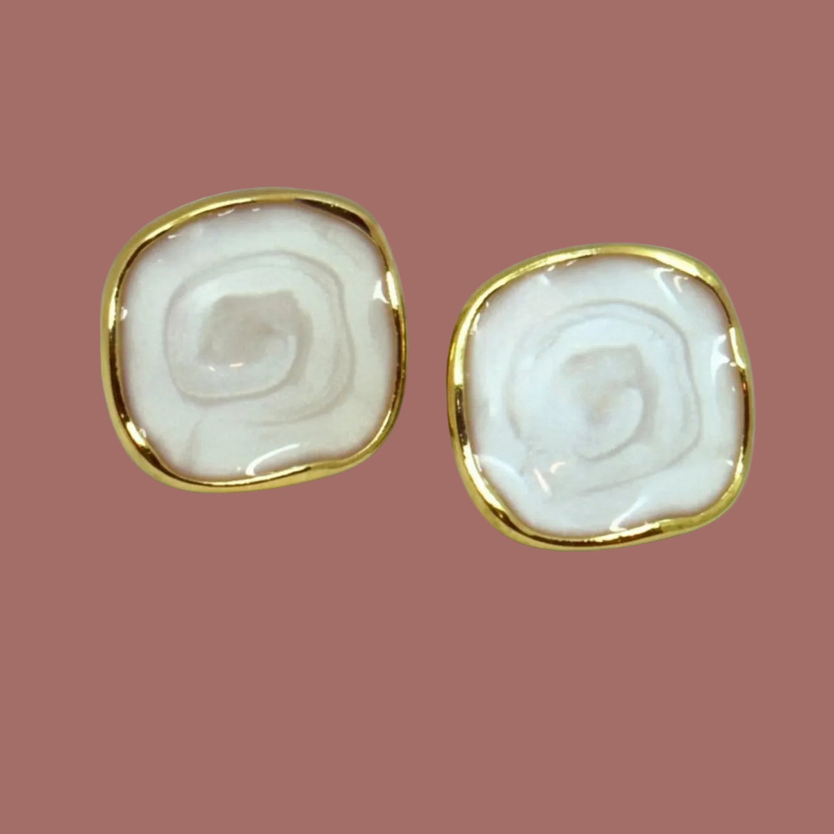 Audrey's - Ivory Whisper Studs