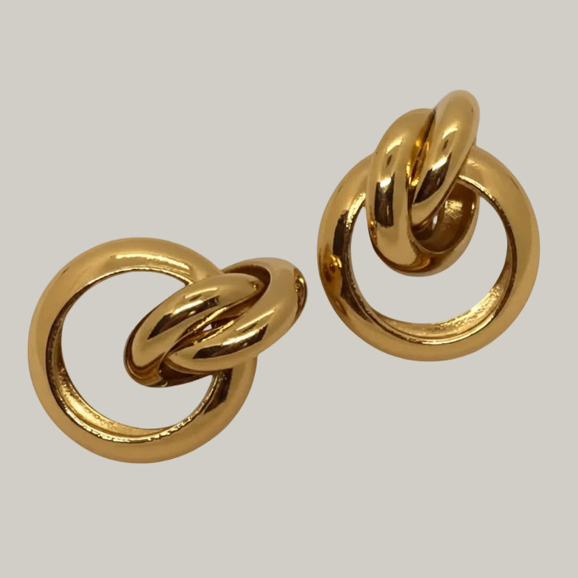 Audrey's - Linked Grace Studs