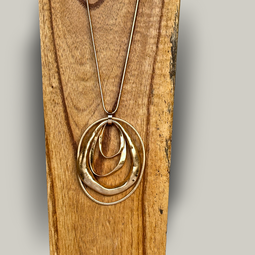 Red Coral - Abstract Multi-Ringed Necklace