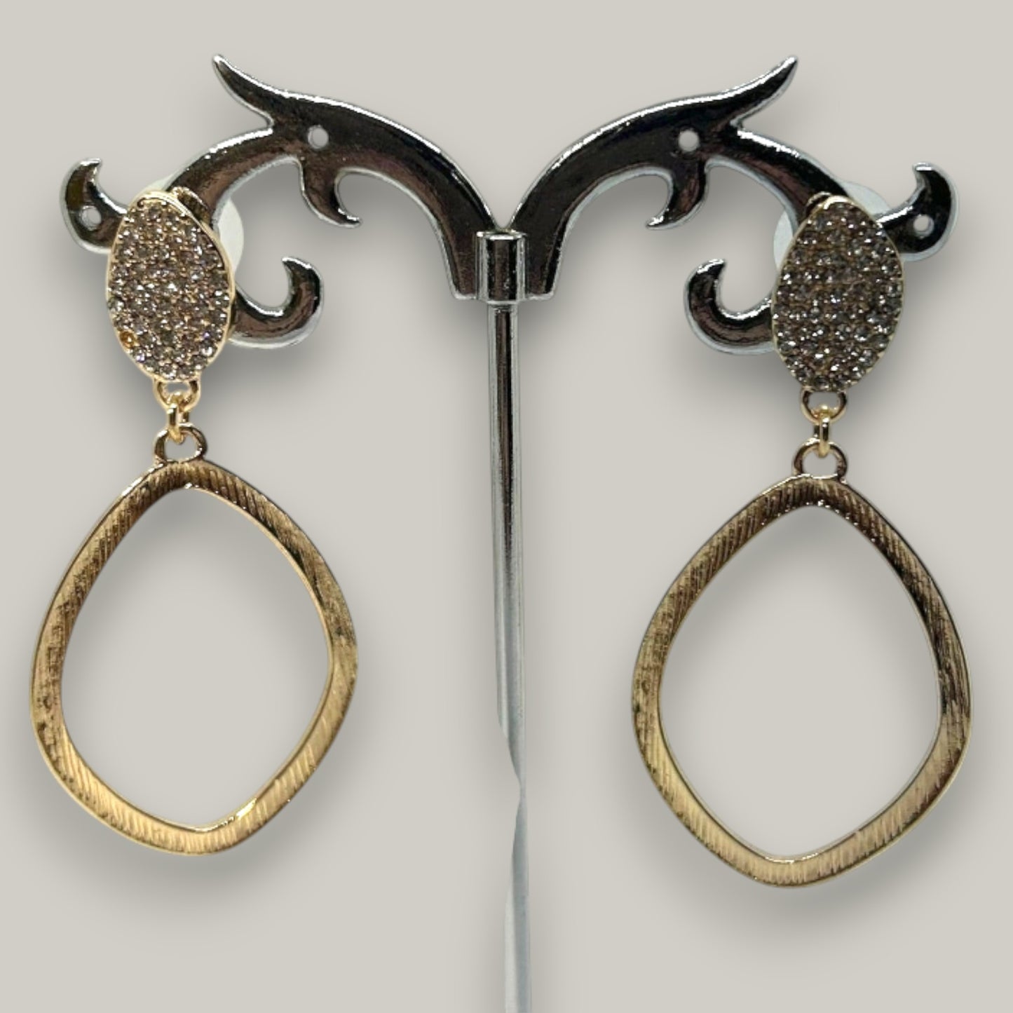 EL-KA - Shimmer Loop Earrings