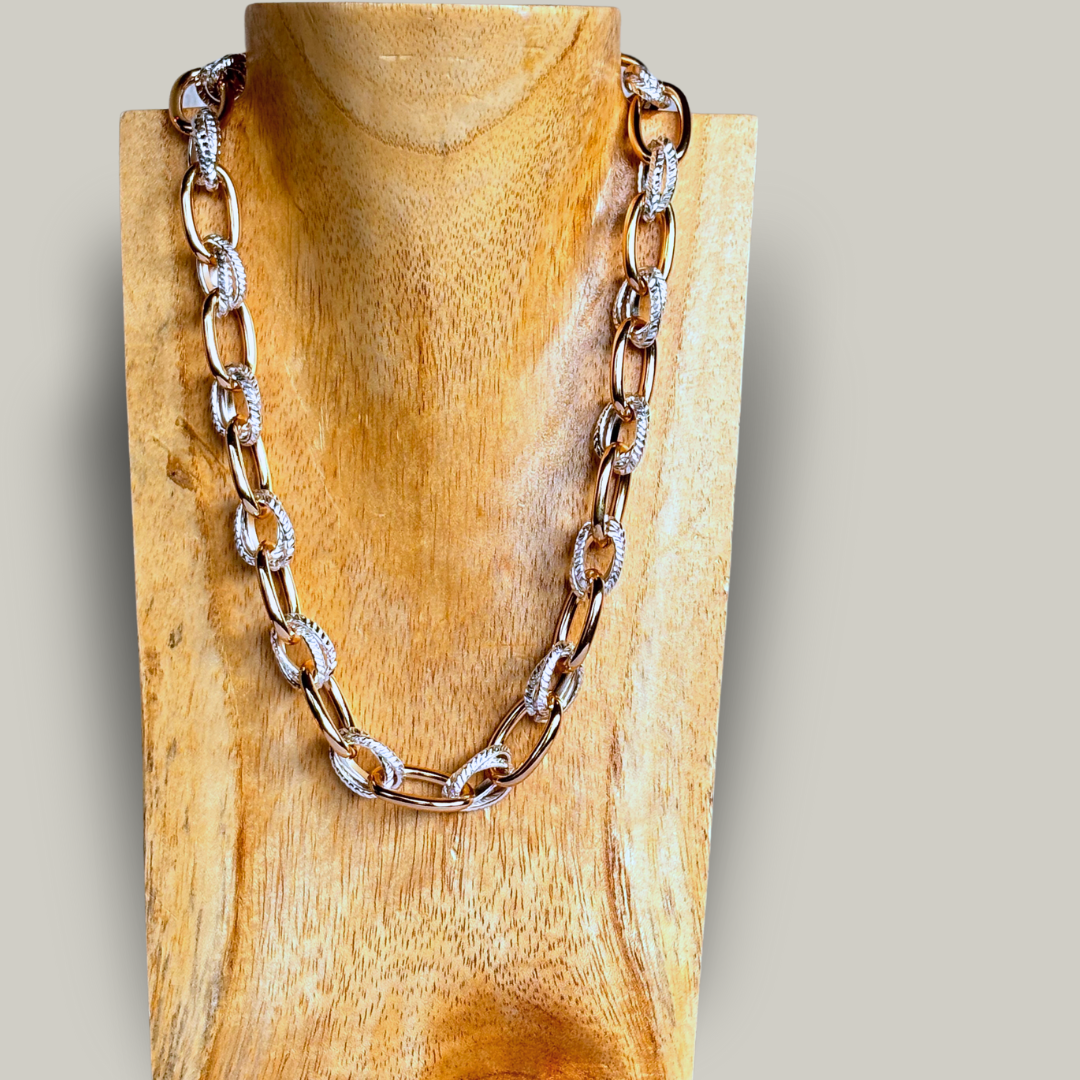 Red Coral - Chunky Chain Link Necklace