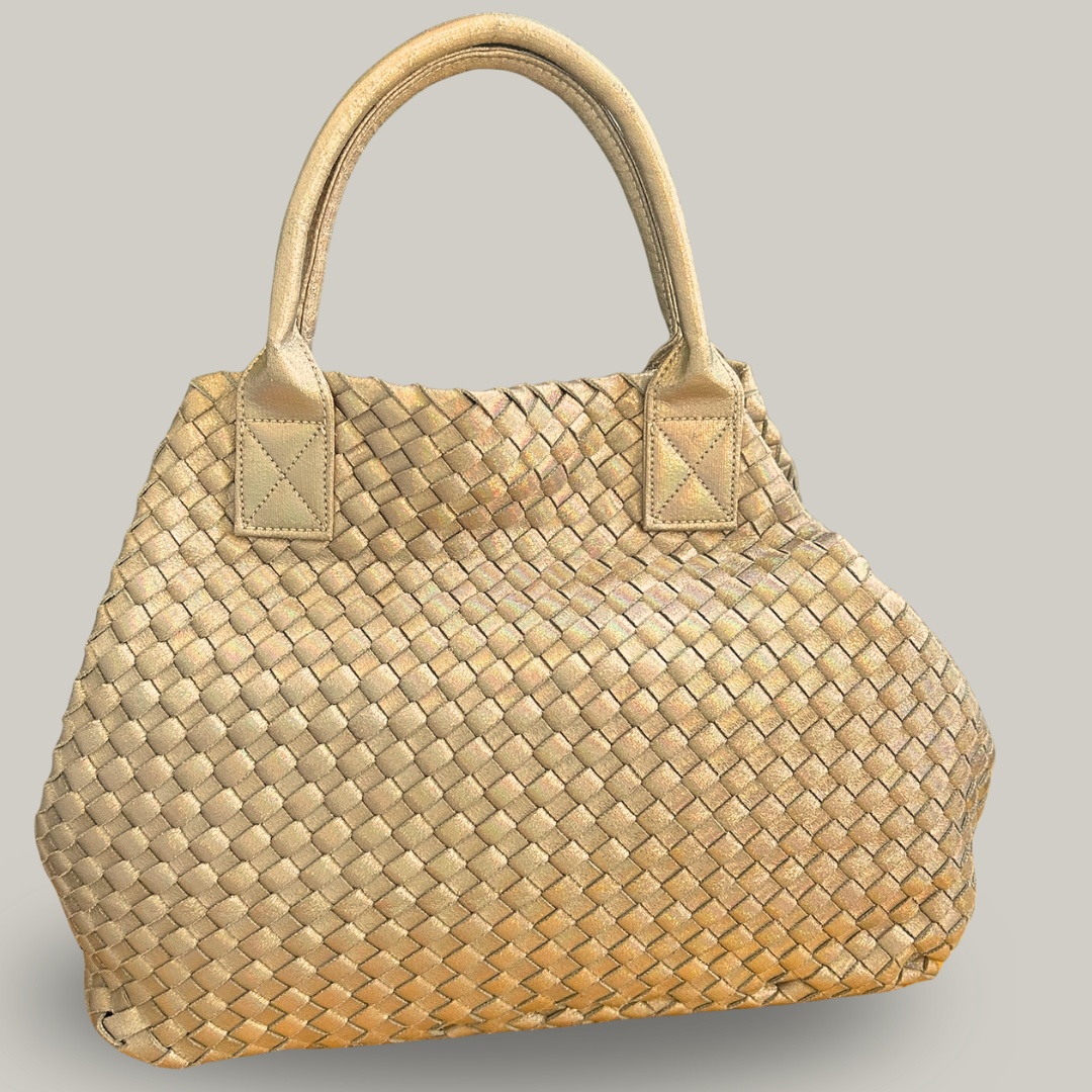 Inzi -Metallic Quilted Handbag