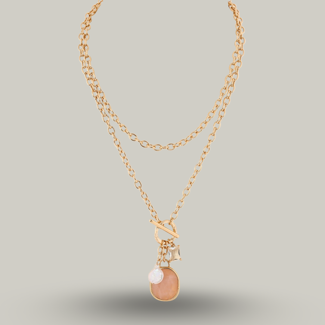 Merx - Quartz Pendant Necklace