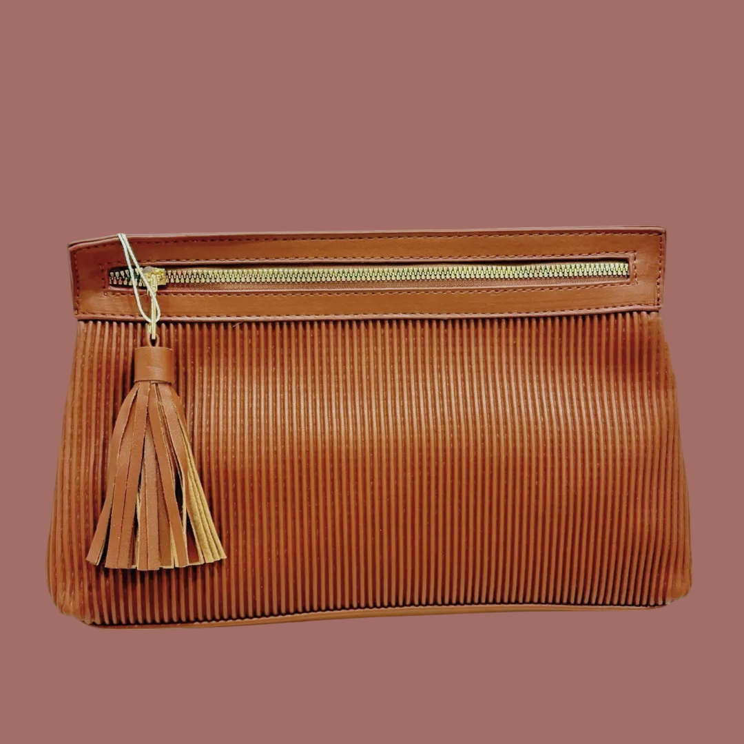 Audrey's - Pouch Handbag