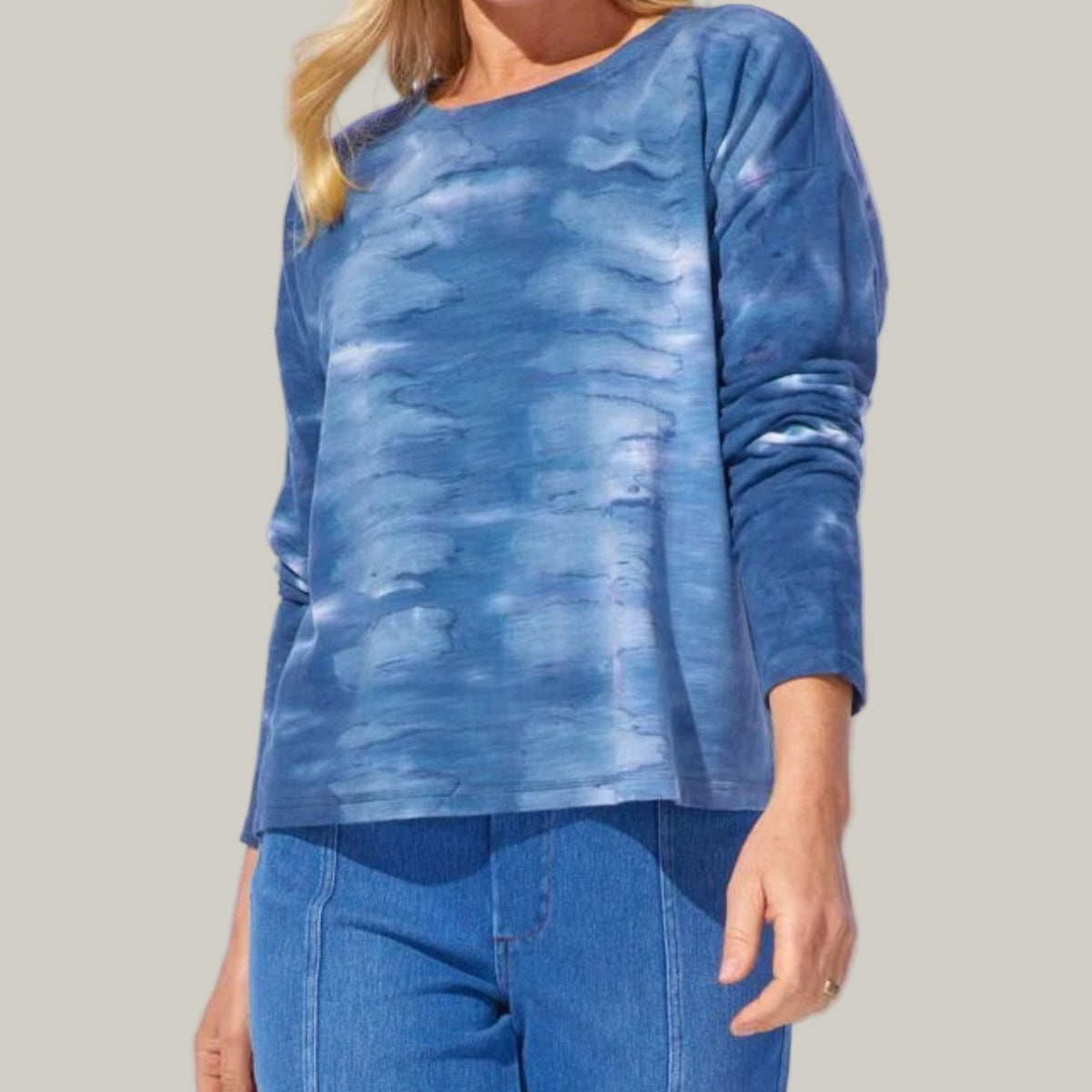 Escape - Sunset Pullover Top