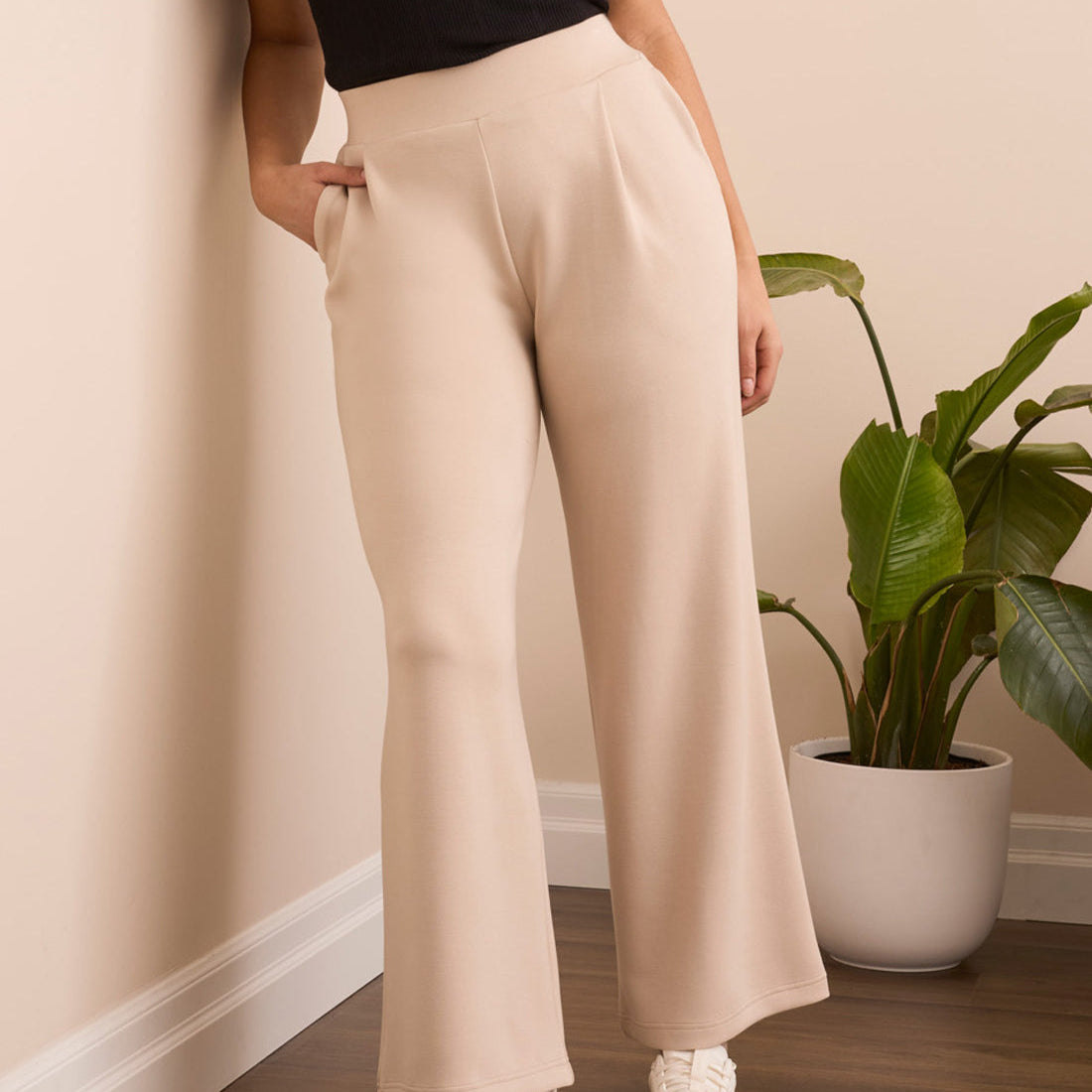 Tribal - Techno Lux Wide Leg Pull-On Pants