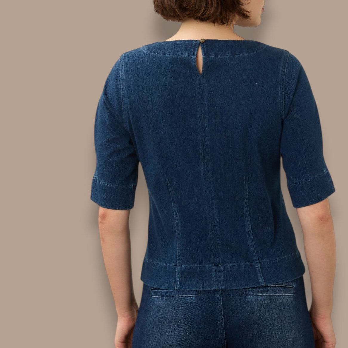 FDJ - Elbow Sleeve Seamed Knit Top