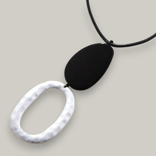 Merx - Black Rope Hammered Pendant
