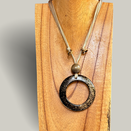 Audrey's - Circle Pendant Necklace