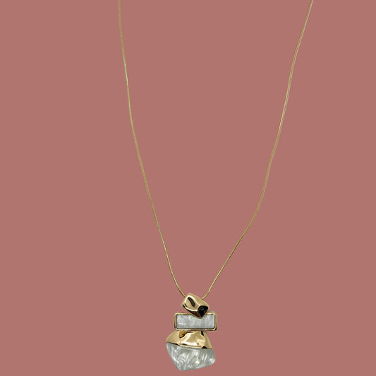 Audrey's - Gold Geometric Necklace