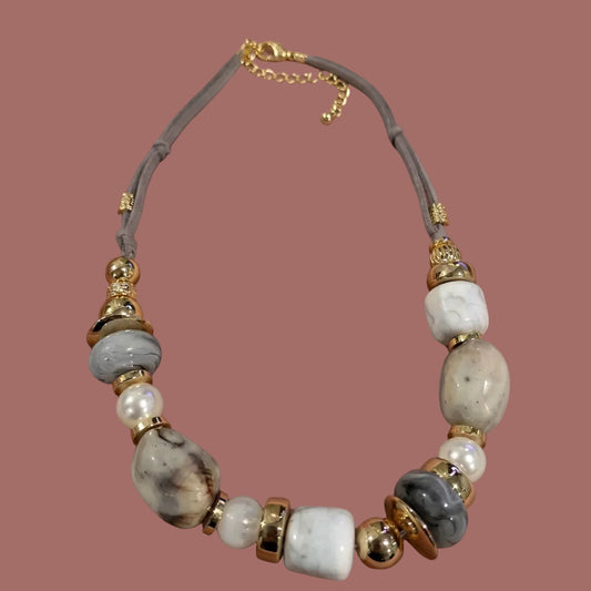 Audrey's - Marble Stones And Pearls Necklace
