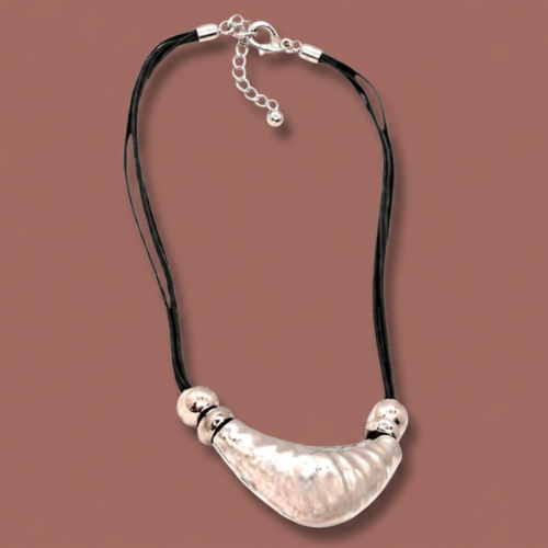 Audrey's - Modern Silver Statement Pendant Necklace