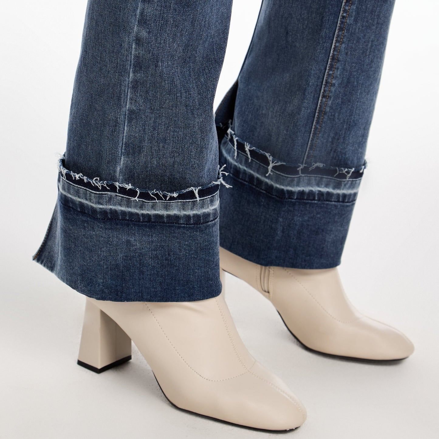 FDJ - Olivia Bootleg Jeans With Cuff Detail