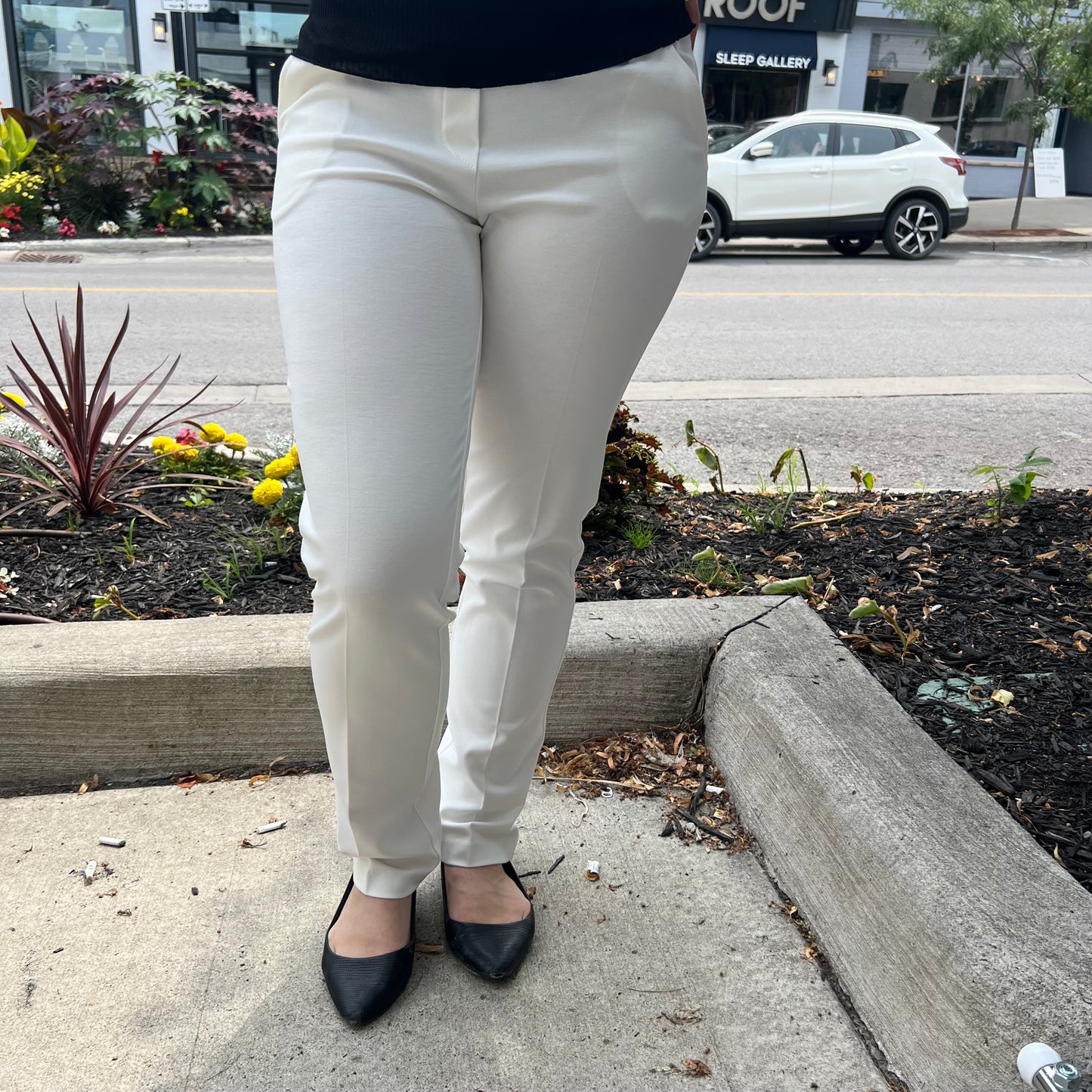 Lasania - Mid-Rise Dress Pants