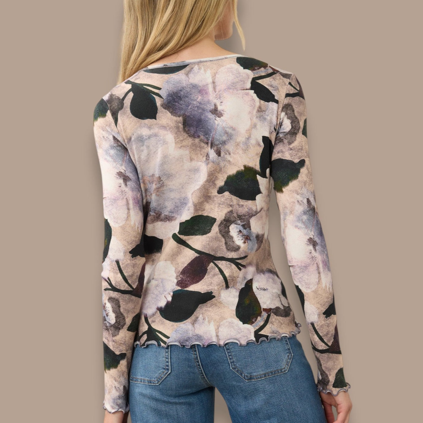 FDJ - Watercolour Floral V-Neck Top