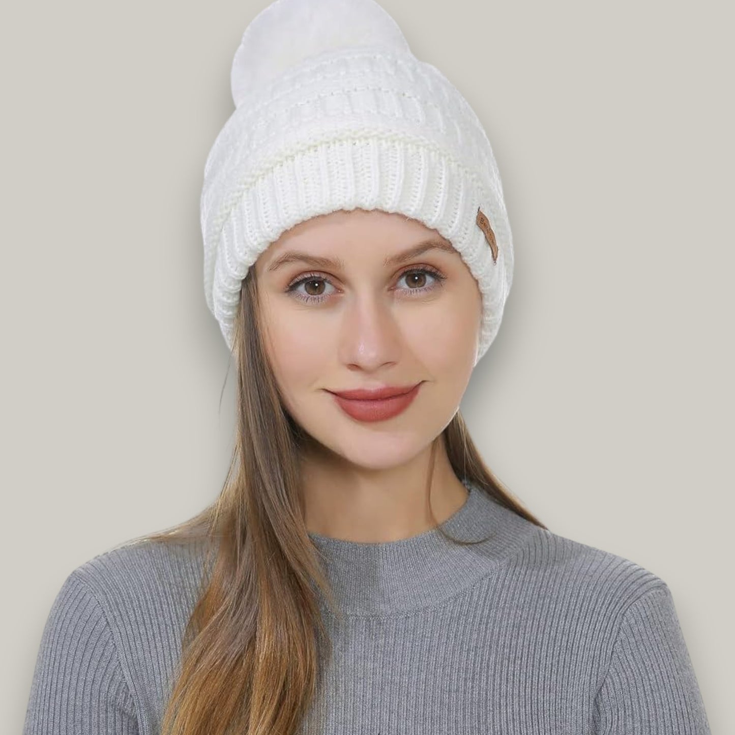 Belle Dame - Cozy Pom-Pom Knit Hat