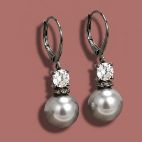 Audrey's - Pearl & Crystal Drop Earrings