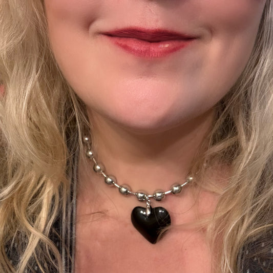 Audrey's - Black Heart Beaded Necklace