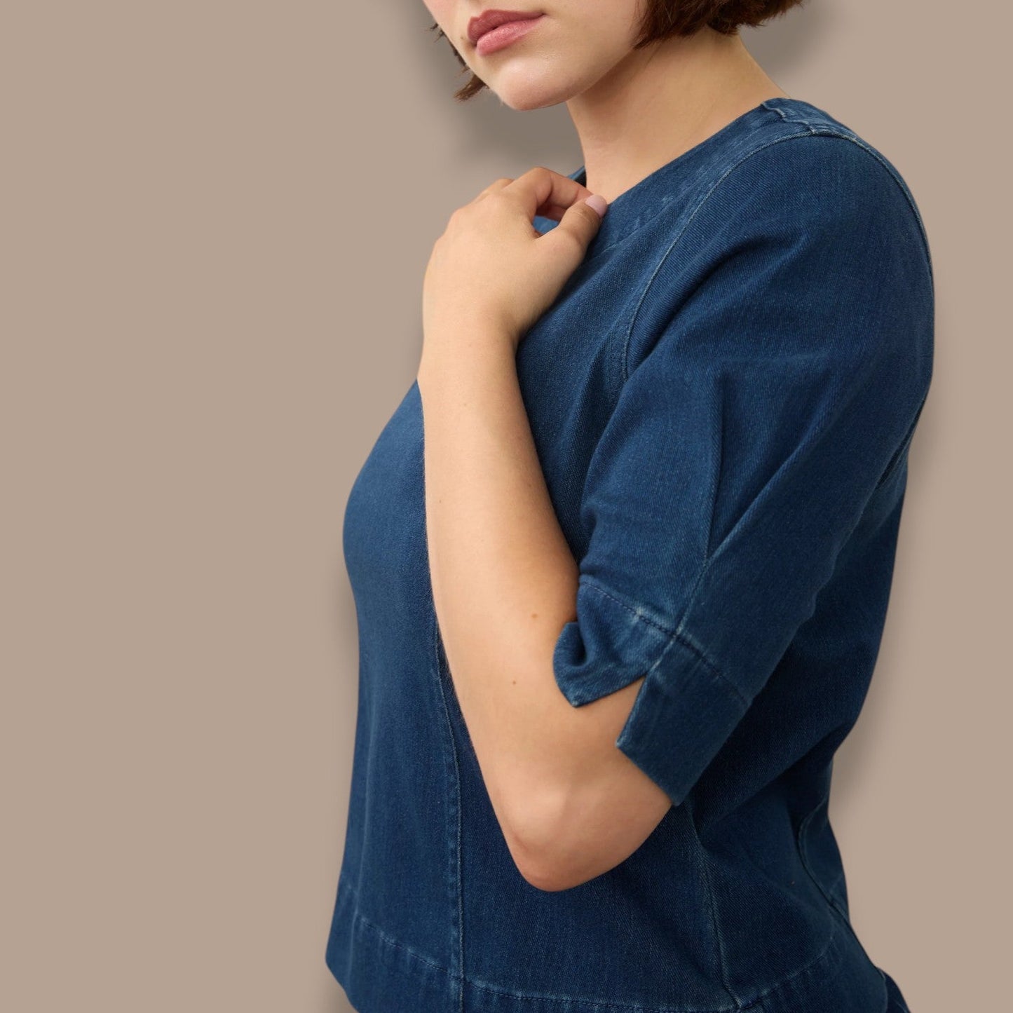 FDJ - Elbow Sleeve Seamed Knit Top