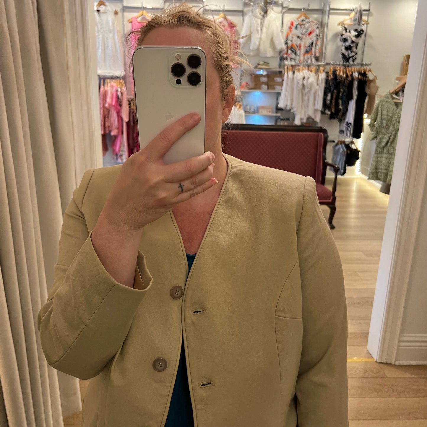 Deannafokes - Button-Down Blazer