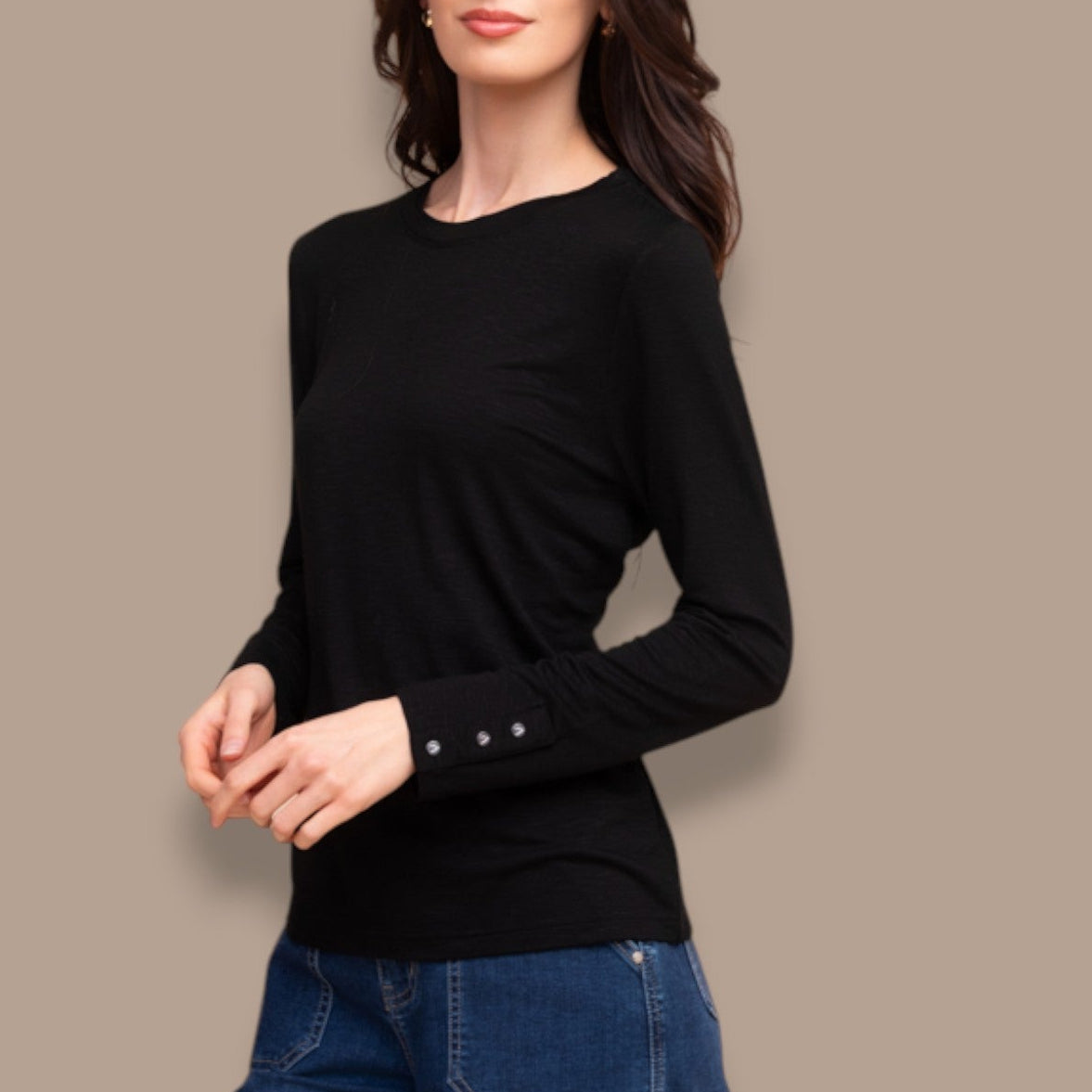 Alison Sheri - Classic Crew Neck Top