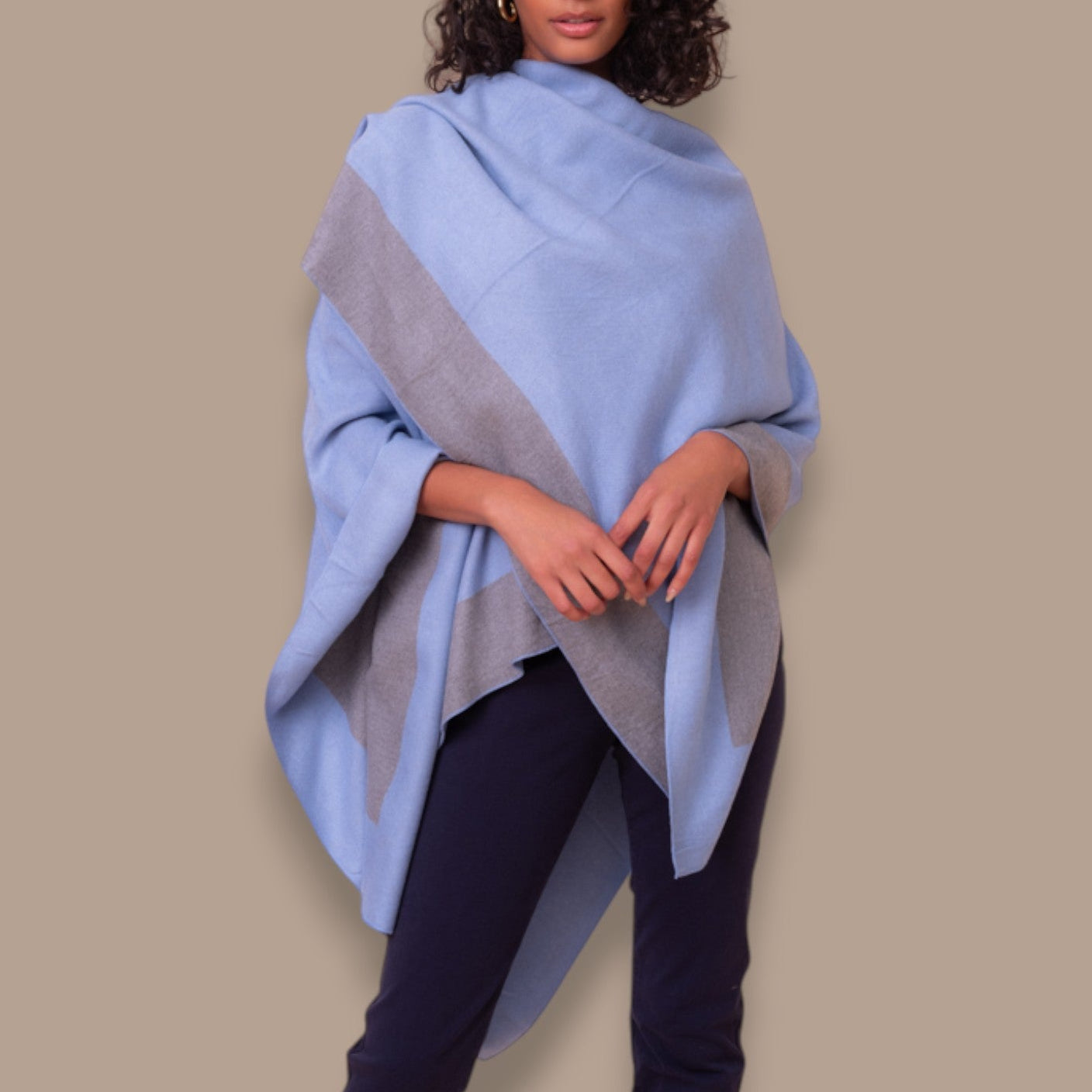 Alison Sheri - Reversible Contrast Trim Shawl