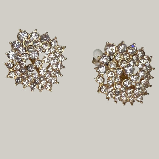 EL-KA - Golden Radiance Clip-On Earrings
