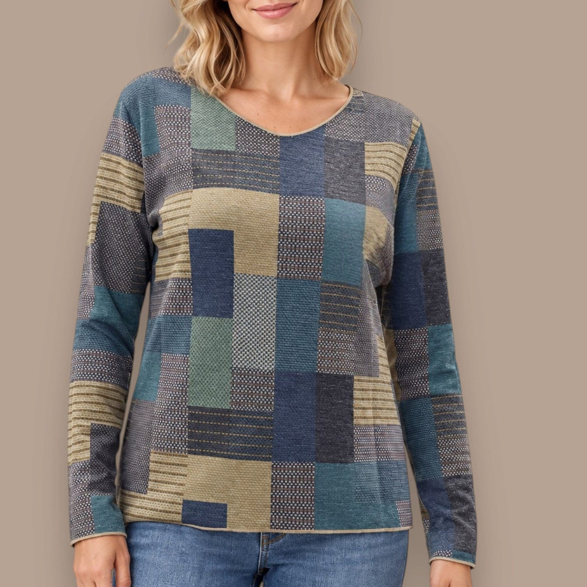 Trisha Tyler - Reversible Geometric & Floral Print Top