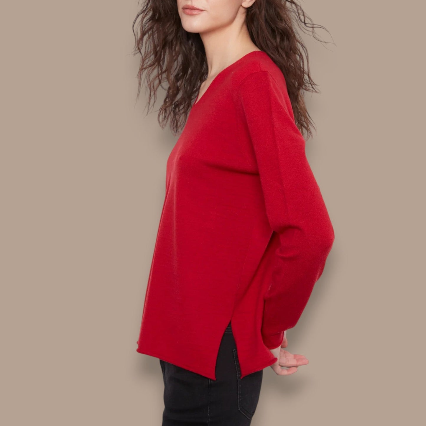 Charlie B - Long Sleeve V-Neck Knit Top