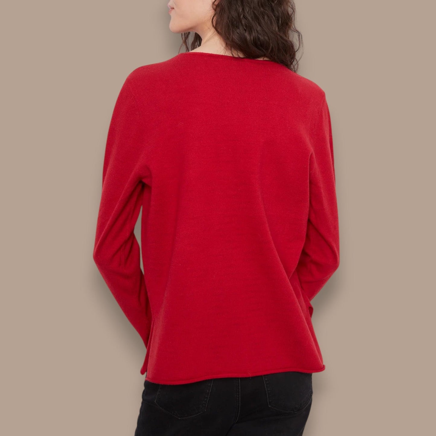 Charlie B - Long Sleeve V-Neck Knit Top