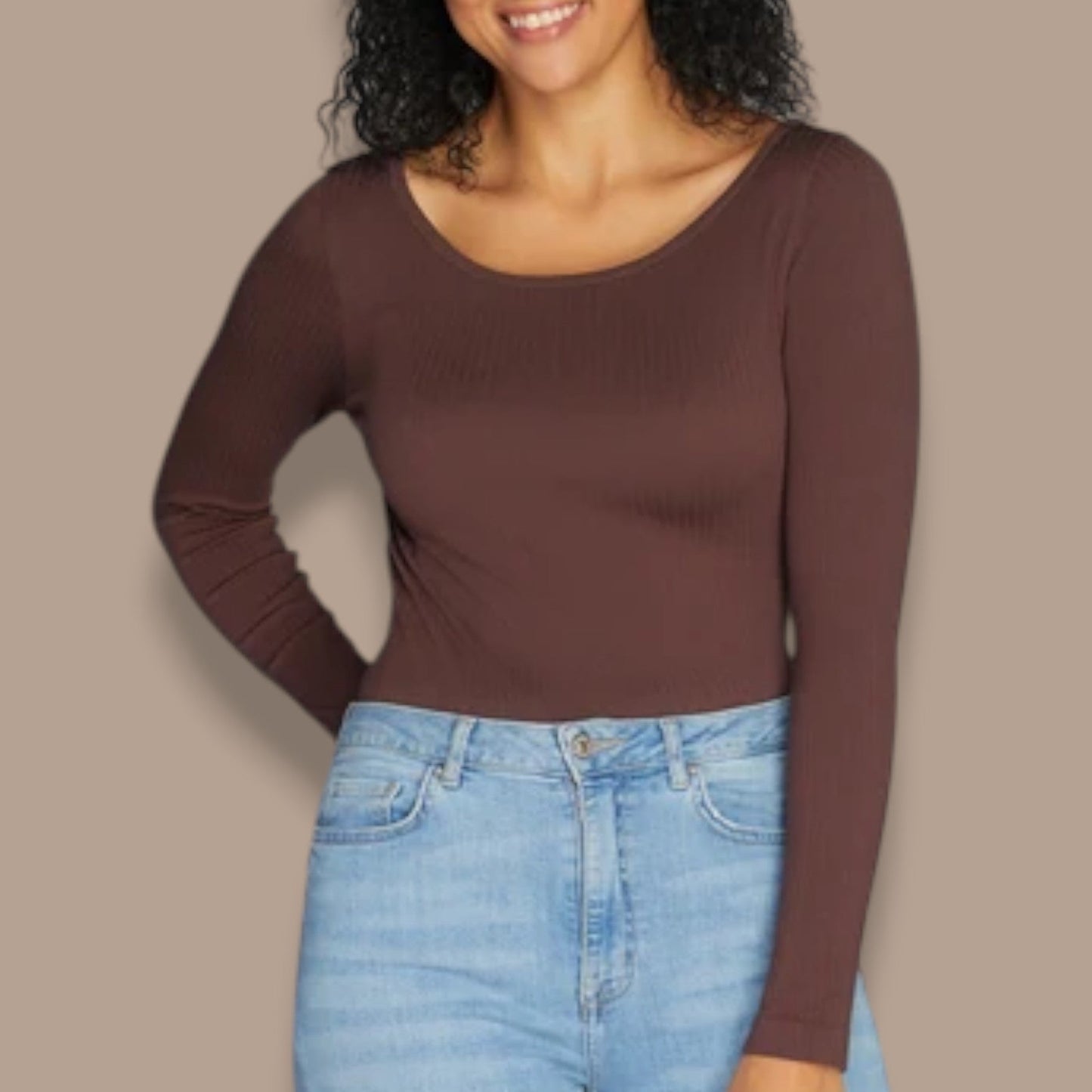 C'est Moi - Seamless Ribbed Crew Neck Top